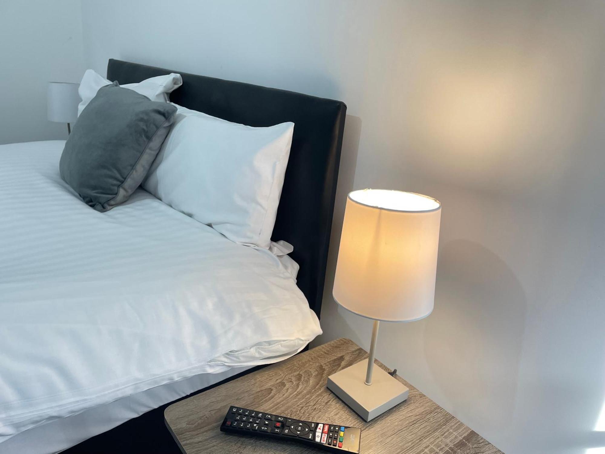 4 Bedroom 2 Bathroom Shared House - Near Bhx And Nec เบอร์มิงแฮม ภายนอก รูปภาพ